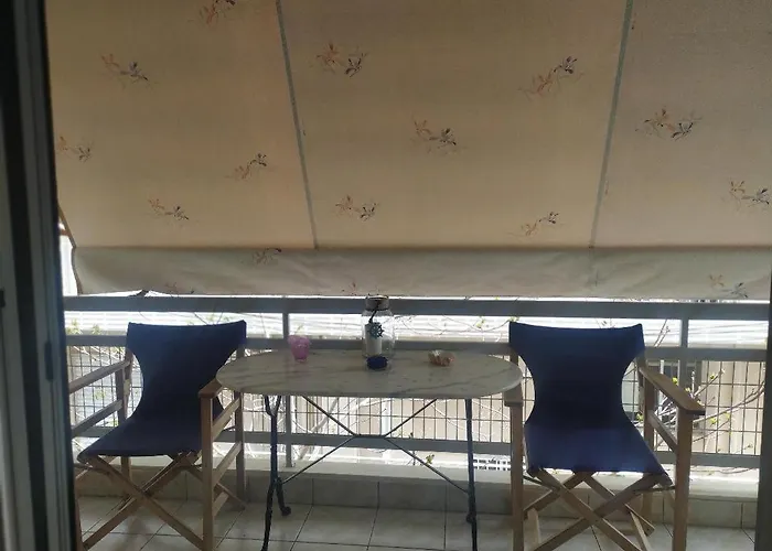 Small And Cosy Appartment- Piccolina Loutráki